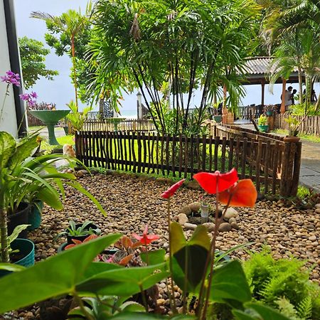 Balance Beach Resort Zuid-Dikwella Buitenkant foto